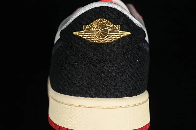 All categories Air Jordan Jordan series basketball shoes Air Jordan 1 Low G version pure original Trophy Room x Jordan 1 Low OG "Away" AJ1 Joe 1 Jordan's son low-top cultural casual sneakers FN0432-100